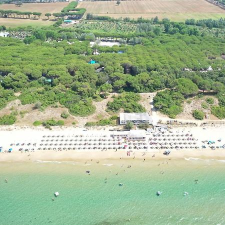 Le Dune Villaggio Лидо Ди Фонди Екстериор снимка