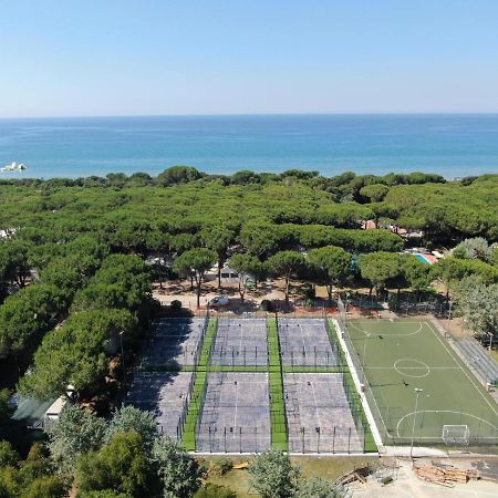 Le Dune Villaggio Лидо Ди Фонди Екстериор снимка