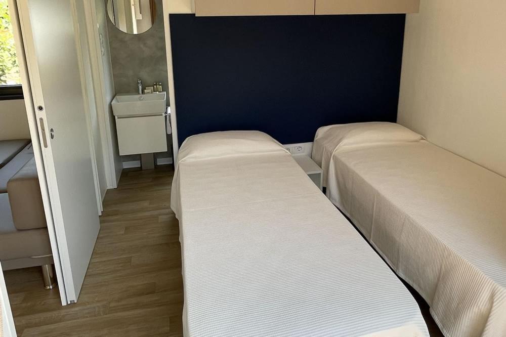 Le Dune Villaggio Лидо Ди Фонди Екстериор снимка