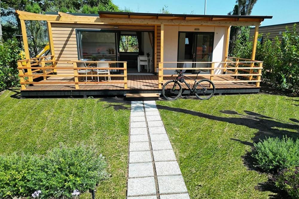Le Dune Villaggio Лидо Ди Фонди Екстериор снимка